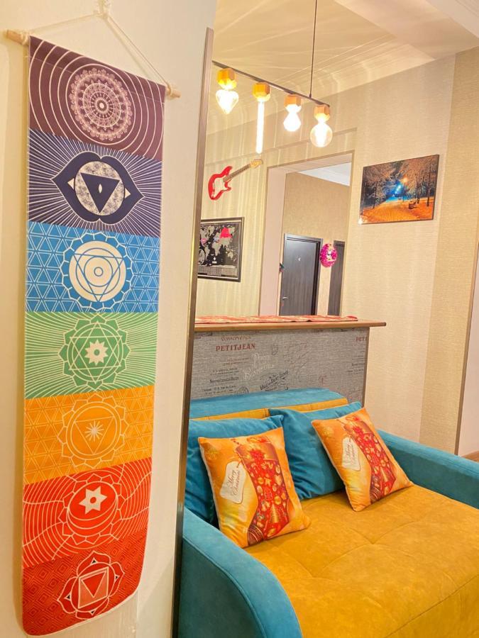 Check Apartment
