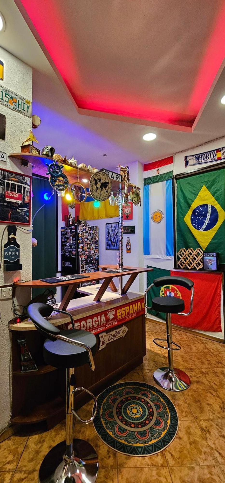 Check Apartment